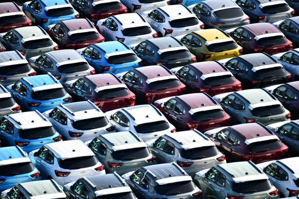 Zertifizierung und Validierung nach Catena-X TÜV NORD bietet Verifizierung und Zertifizierung von Product Carbon Footprints (PCF) nach Catena-X Ökosystem